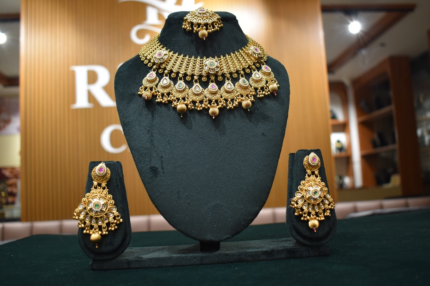 Rajwadi Wedding Set